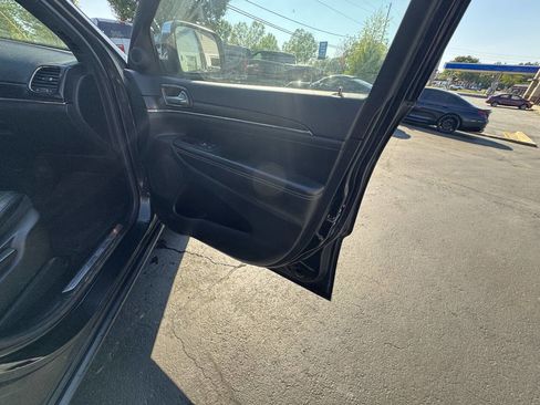 Used 2014 Jeep Grand Cherokee Limited AWD/4WD image 10
