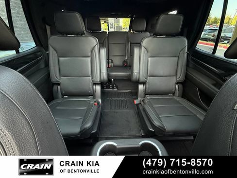 Used 2021 GMC Yukon Denali w/ Denali Premium Package AWD/4WD image 29
