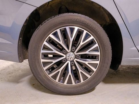 Used 2021 Volkswagen Jetta SE image 36