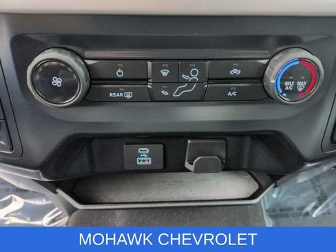Used 2023 Ford F150 XLT AWD/4WD image 17