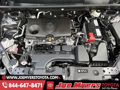 Used 2025 Toyota RAV4 LE image 29