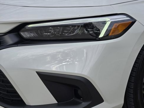 Certified 2024 Honda Civic Sport image 27