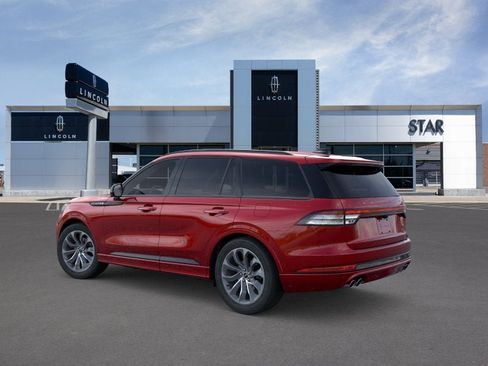New 2026 Lincoln Aviator AWD image 4