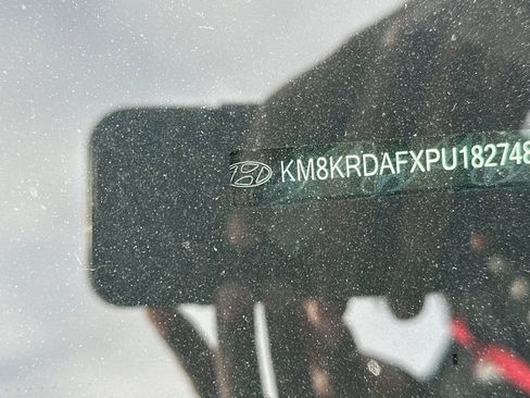 Used 2023 Hyundai Ioniq 5 Limited image 3