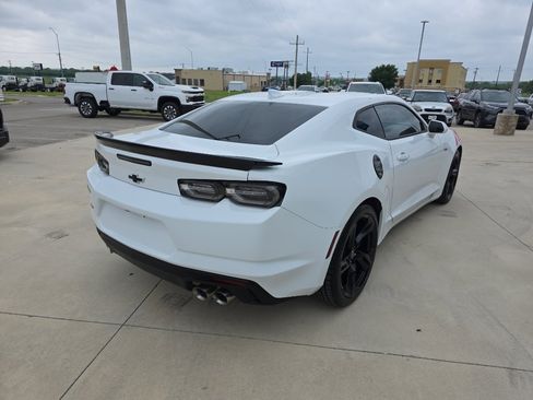Certified 2022 Chevrolet Camaro LT w/ RS Package RWD image 16