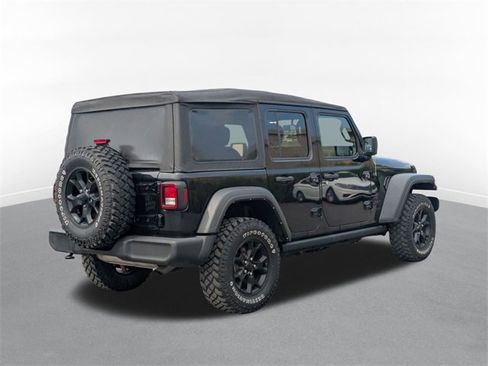Used 2021 Jeep Wrangler Unlimited Willys image 3