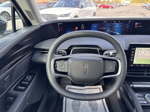 New 2026 Lincoln Nautilus Premier AWD/4WD image 14