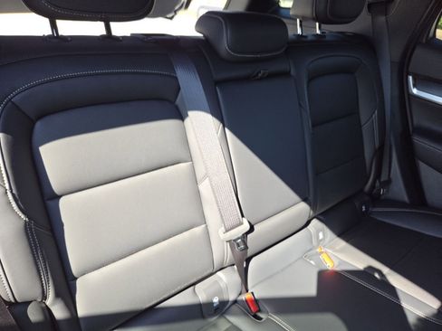 New 2026 GMC Terrain Elevation w/ Elevation Premium Package FWD image 22
