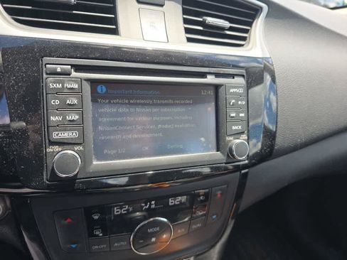 Used 2016 Nissan Sentra SL w/ Technology Package FWD image 9