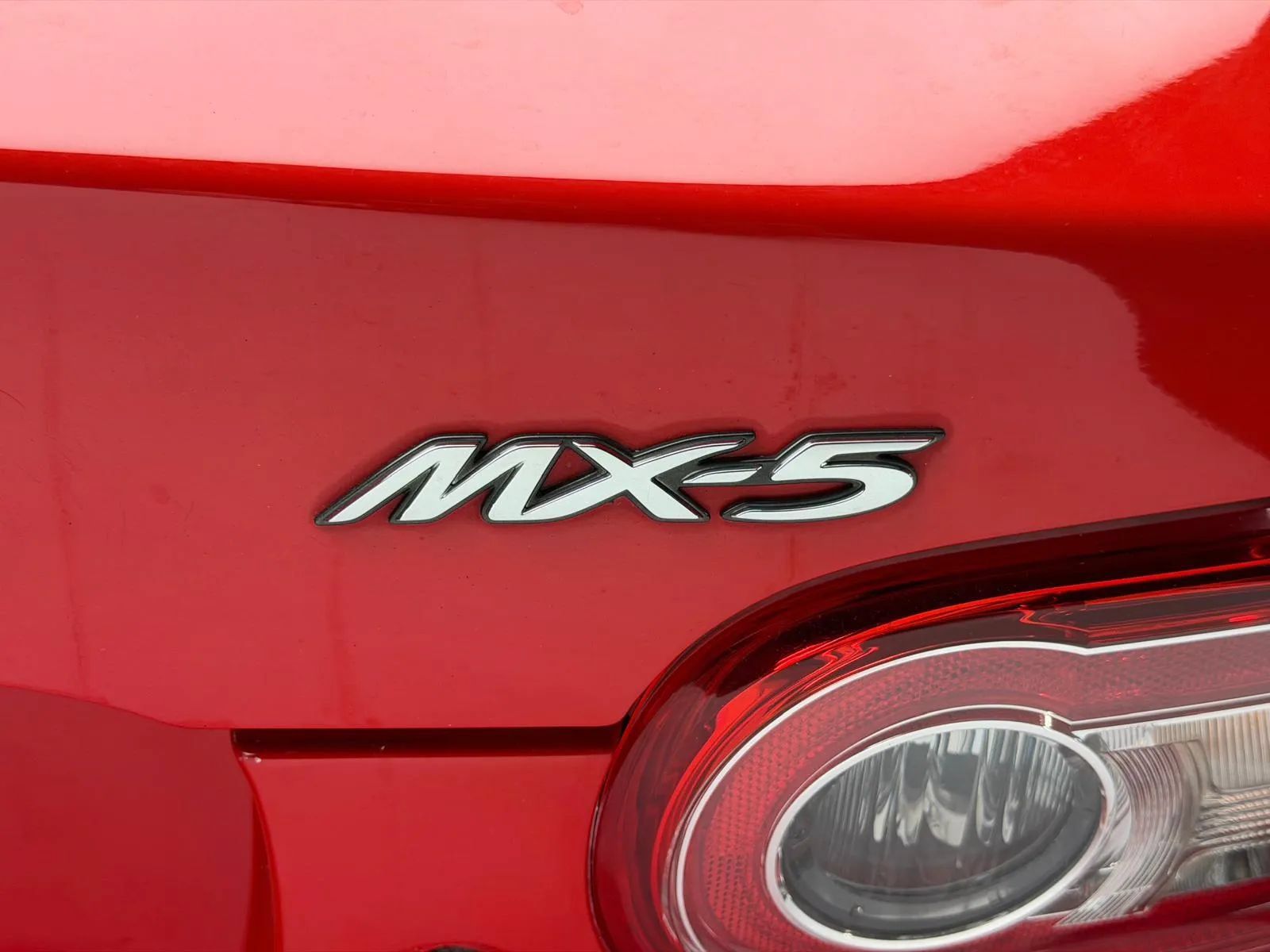 Used 2013 MAZDA MX-5 Miata Club RWD image 10