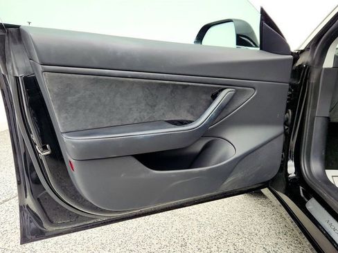 Used 2020 Tesla Model 3 Long Range image 11