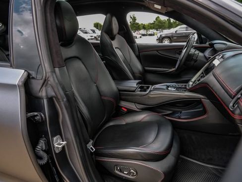 Used 2021 Aston Martin DBX AWD/4WD image 44