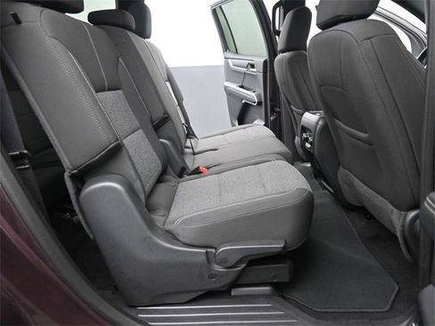 Certified 2025 GMC Acadia Elevation image 16