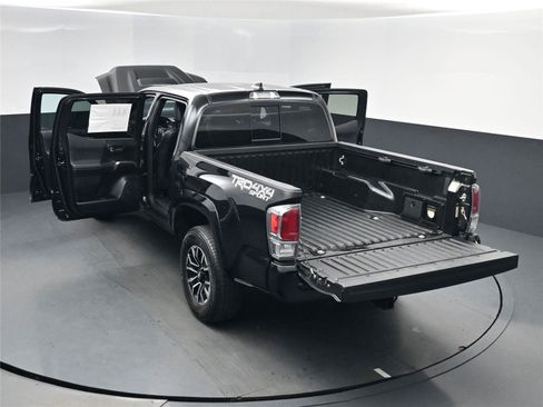 Used 2021 Toyota Tacoma TRD Sport w/ TRD Premium Sport Package image 24