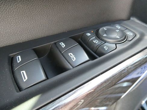 Certified 2020 Chevrolet Silverado 3500 LTZ w/ LTZ Premium Package AWD/4WD image 24