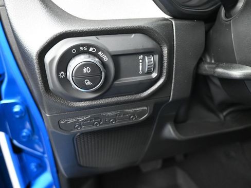 New 2026 Jeep Gladiator Sport AWD/4WD image 21