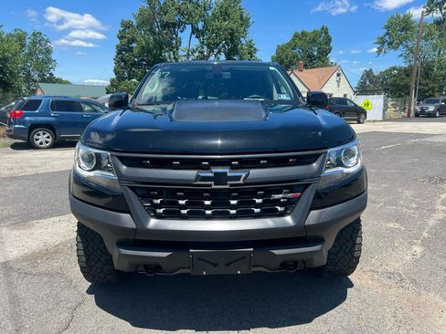 Used 2019 Chevrolet Colorado ZR2 w/ ZR2 Midnight Special Edition AWD/4WD image 2
