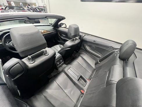 Used 2014 BMW 428i Convertible image 11