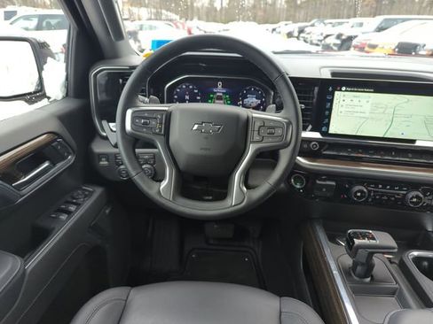 Used 2025 Chevrolet Silverado 1500 RST w/ Convenience Package II image 19