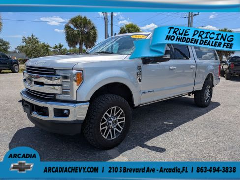 Used 2019 Ford F250 Lariat w/ Lariat Ultimate Package AWD/4WD image 8
