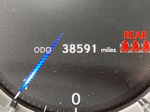 Certified 2022 Lexus ES 350 F Sport w/ Accessory Package image 28