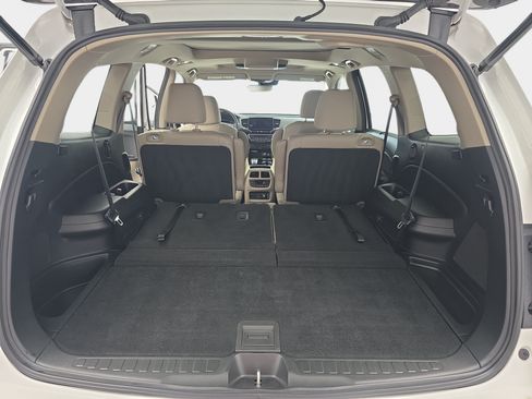 Used 2021 Honda Pilot Elite image 13