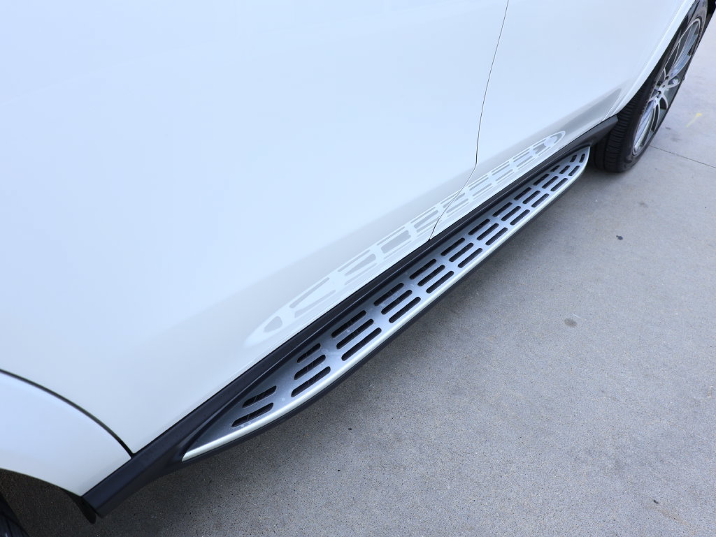 Used 2024 Mercedes-Benz GLE 450 4MATIC image 34