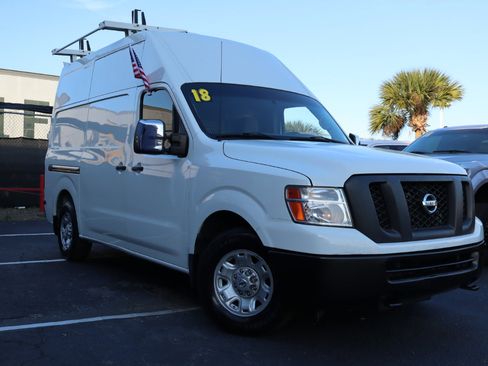 Used 2018 Nissan NV 3500 SV w/ Navigation Package image 3