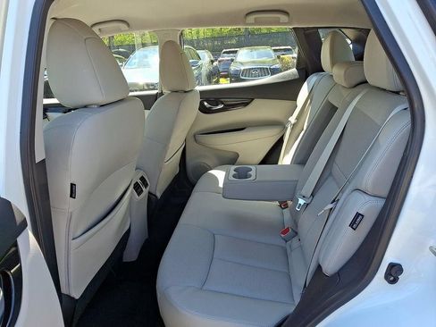 Certified 2022 Nissan Rogue Sport SL AWD/4WD image 11