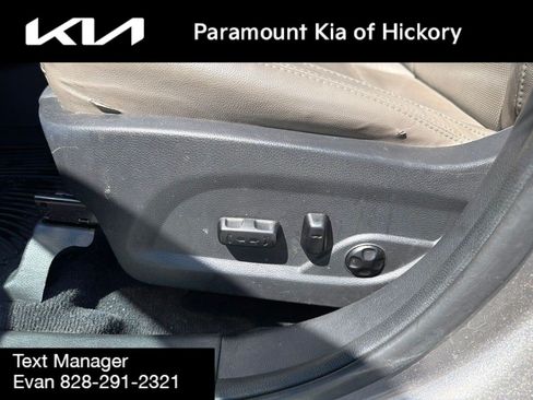 Used 2017 Hyundai Santa Fe Sport AWD/4WD image 17