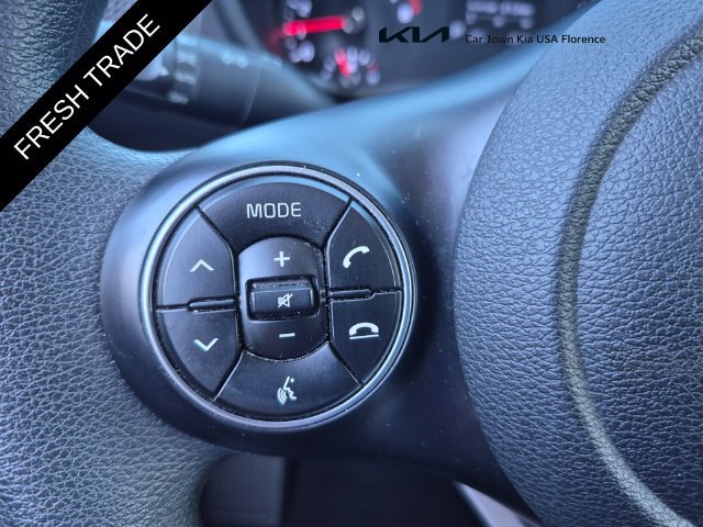Certified 2022 Kia Soul LX w/ Technology Package FWD image 20
