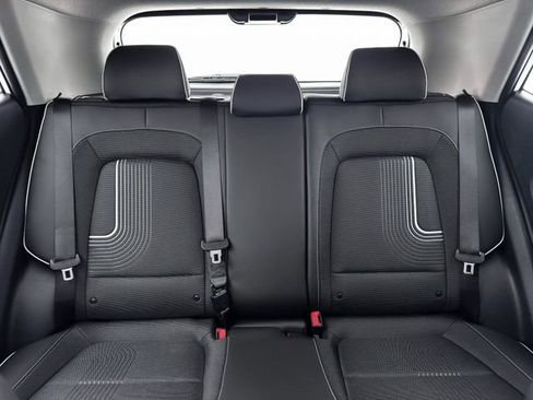 New 2026 Hyundai Venue SEL image 16