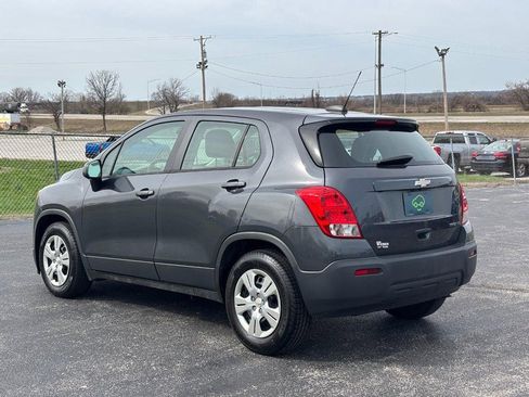 Used 2016 Chevrolet Trax LS image 3