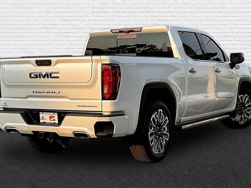 Used 2024 GMC Sierra 1500 Denali Ultimate AWD/4WD image 6