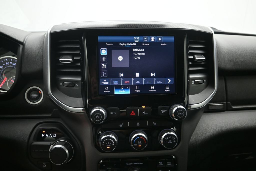 Used 2025 RAM 1500 Big Horn RWD image 15