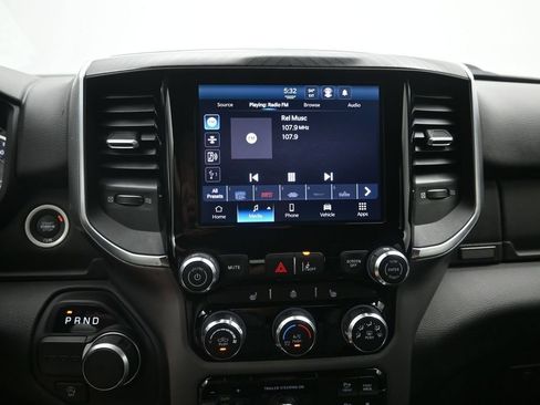 Used 2025 RAM 1500 Big Horn RWD image 15