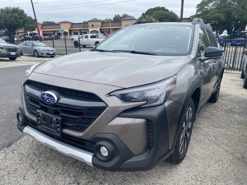 Certified 2024 Subaru Outback Limited AWD/4WD image 4
