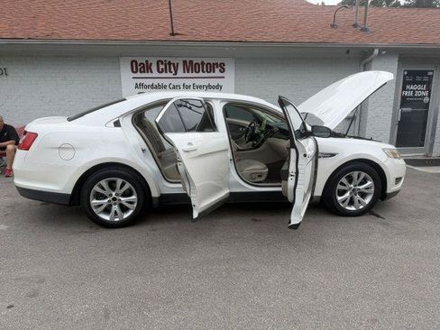 Used 2010 Ford Taurus SEL AWD/4WD image 10