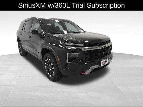 New 2026 Chevrolet Traverse Z71 w/ Enhanced Driving Package image 8