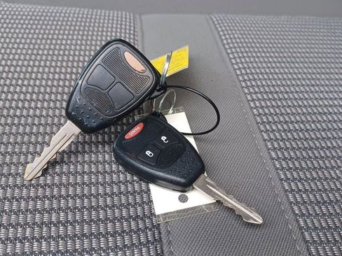 Used 2009 Dodge Ram 2500 Truck SXT image 10