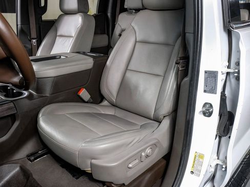 Used 2019 Chevrolet Silverado 1500 LTZ w/ LTZ Texas Edition image 29