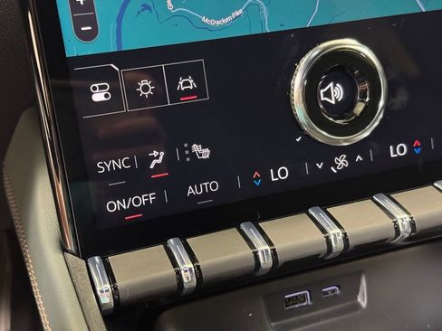 New 2026 GMC Terrain AT4 AWD/4WD image 39
