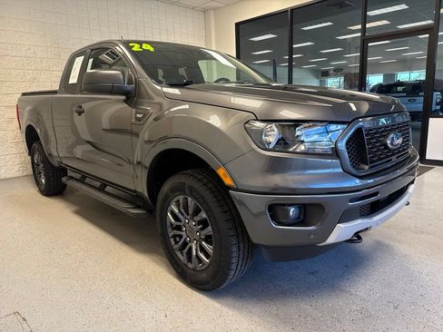 Used 2019 Ford Ranger XLT w/ Equipment Group 302A Luxury AWD/4WD image 8