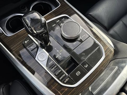 Used 2019 BMW X5 xDrive40i w/ Executive Package image 16