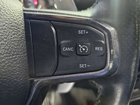 Used 2022 RAM 1500 TRX AWD/4WD image 18