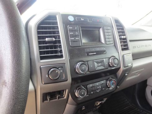Used 2019 Ford F250 XL w/ XL Value Package RWD image 11