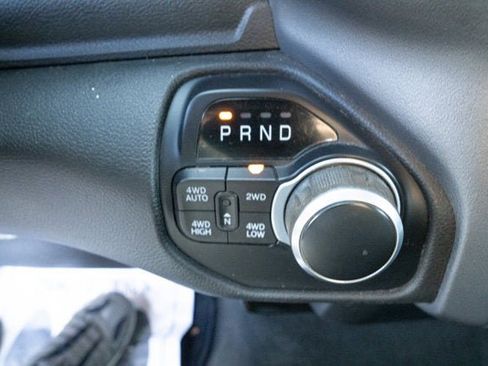 Used 2021 RAM 1500 Big Horn image 22