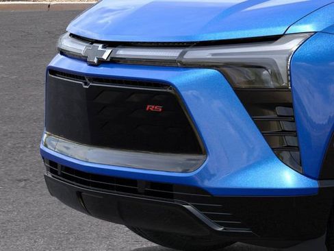 New 2025 Chevrolet Blazer EV RS image 13