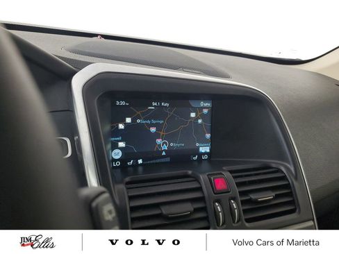 Used 2016 Volvo XC60 T6 Platinum w/ Climate Package AWD/4WD image 30