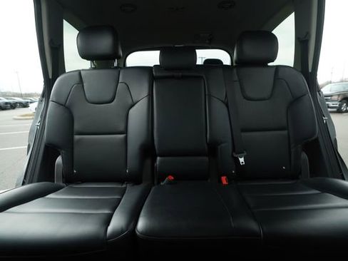 Used 2020 Kia Telluride LX image 32